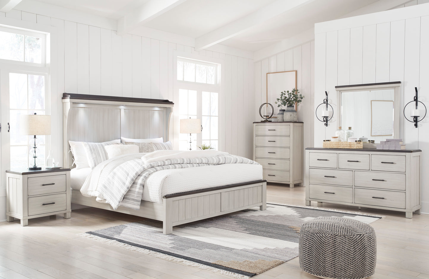 Darborn 5 Drawer Chest of Drawers