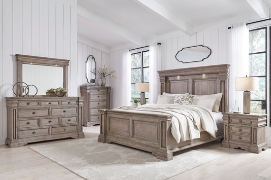 Blairhurst King Panel Bed with Mirrored Dresser and Nightstand