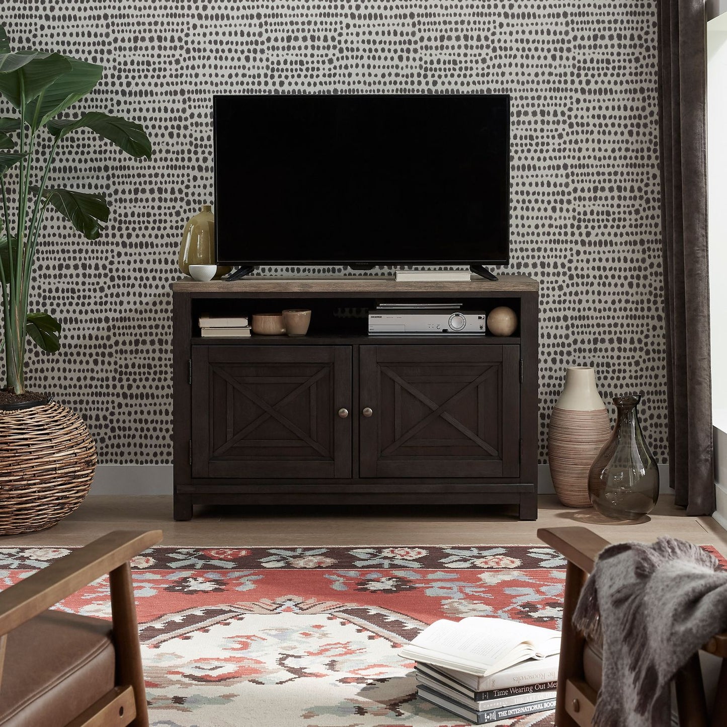 Heatherbrook 46" TV Stand