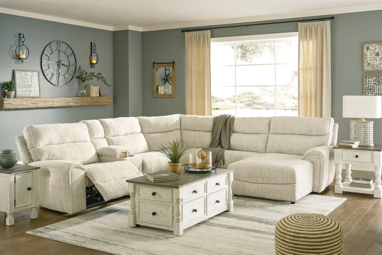 Critic's Corner 6-Piece Power Reclining Sectional