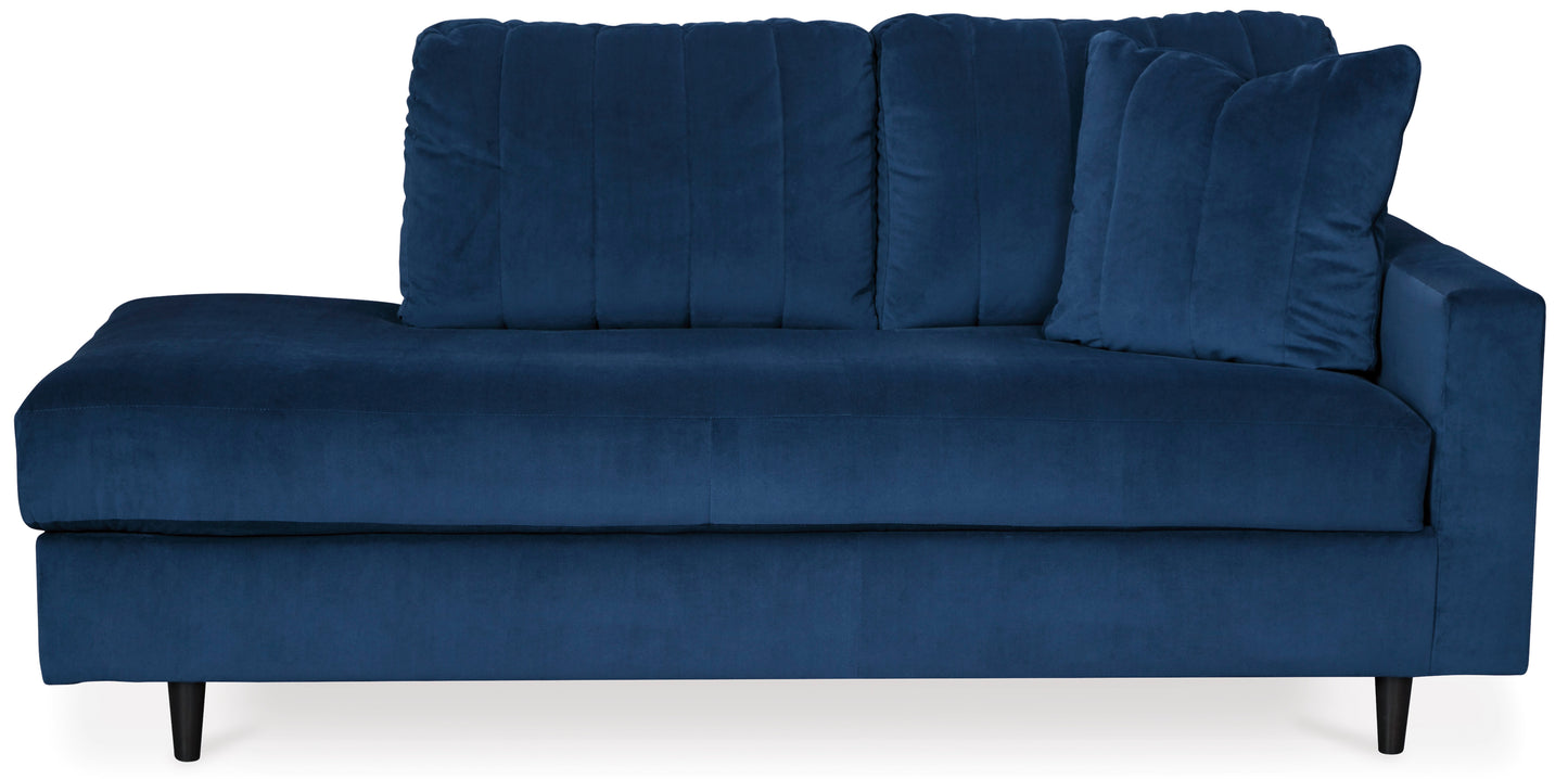 Enderlin Right-Arm Facing Corner Chaise