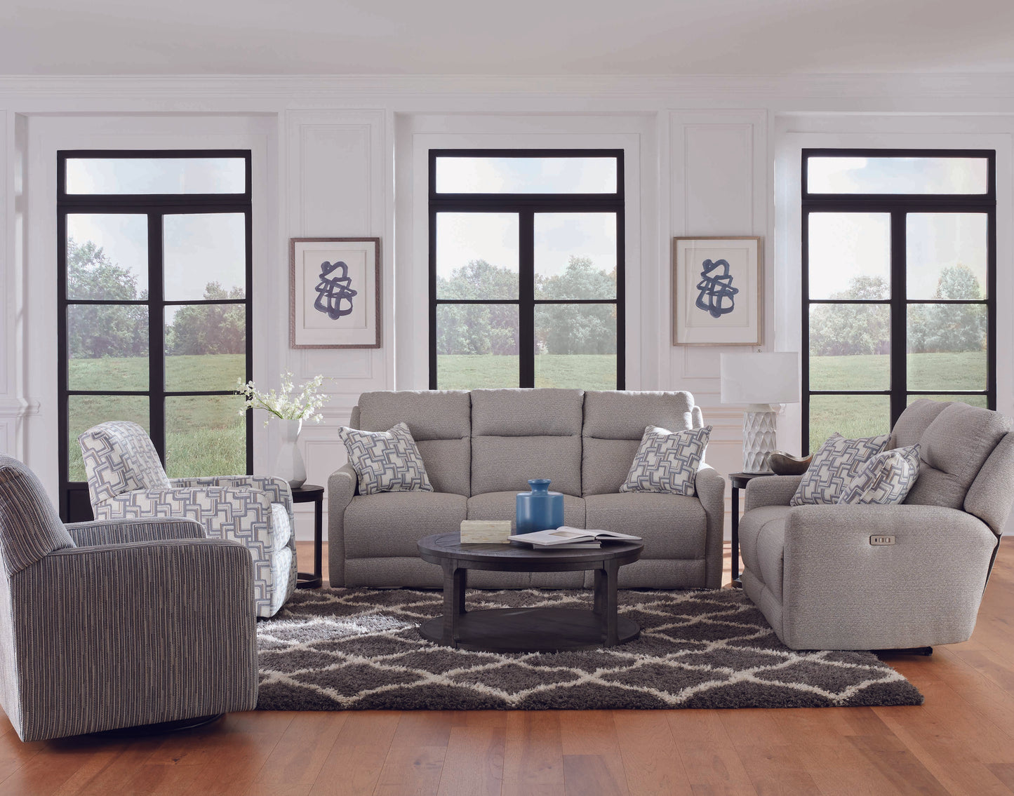 Southern Motion South Hampton Manual Reclining Sofa & Loveseat