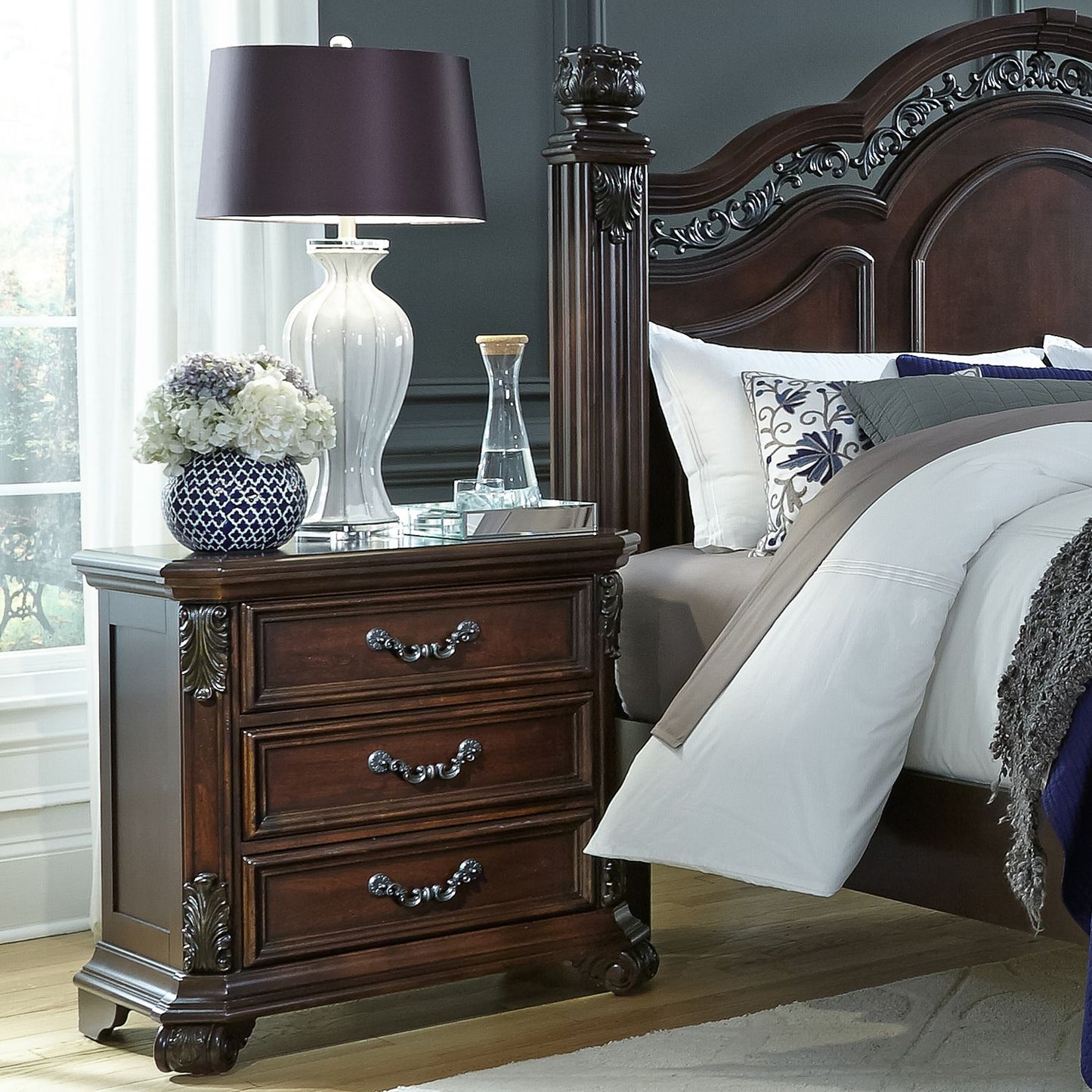 Messina Estates King Poster Bed, Dresser & Mirror, Night Stand