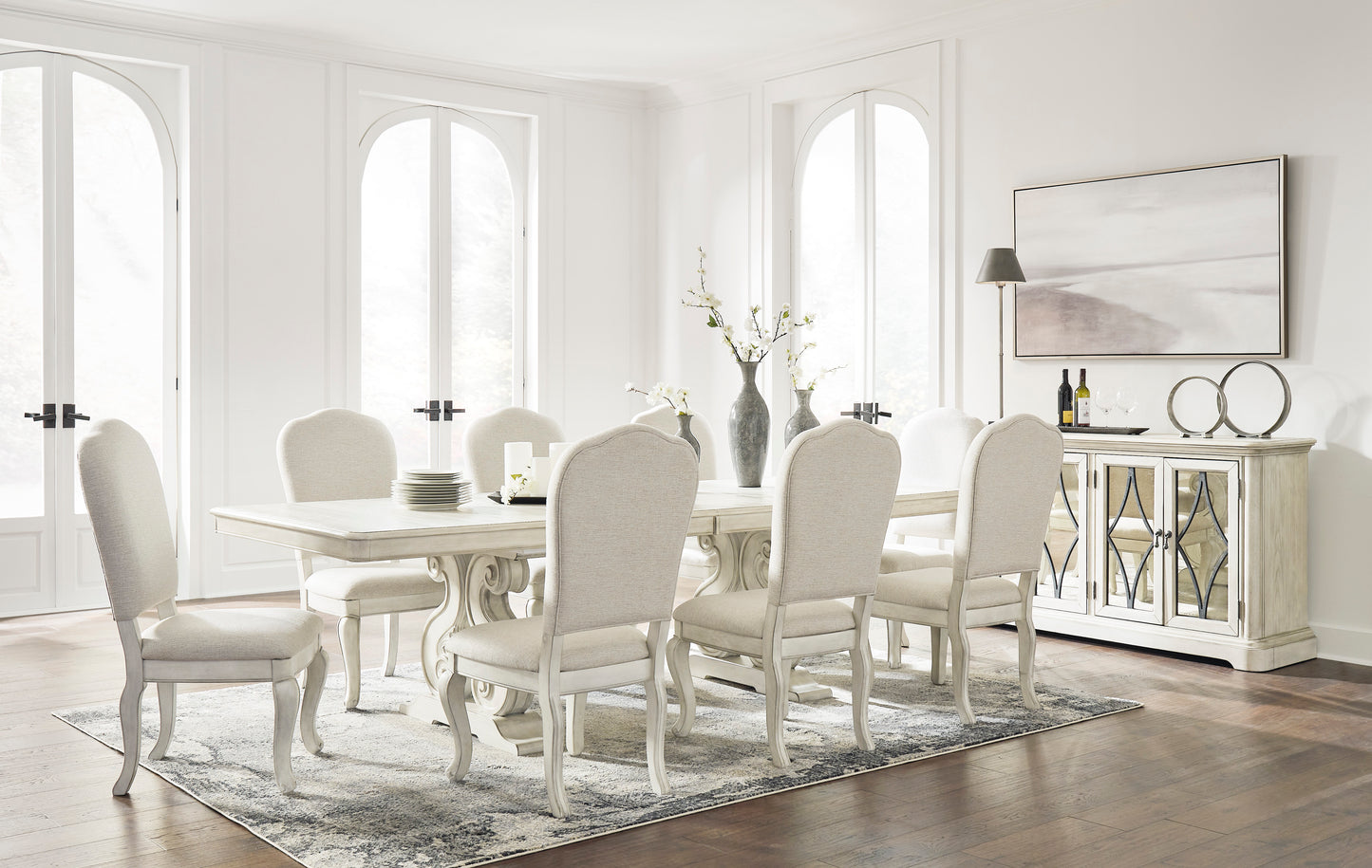 Arlendyne Dining Extension Table & 8 Chairs