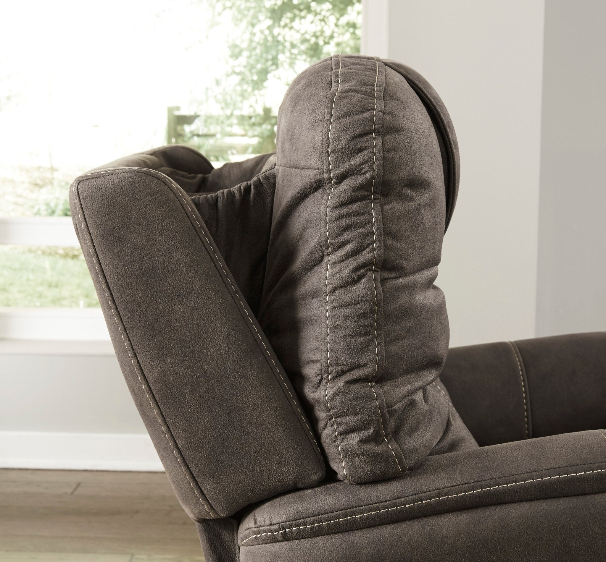 Ballister Triple Power Lift Recliner - Rooms For Less Furniture Outlet