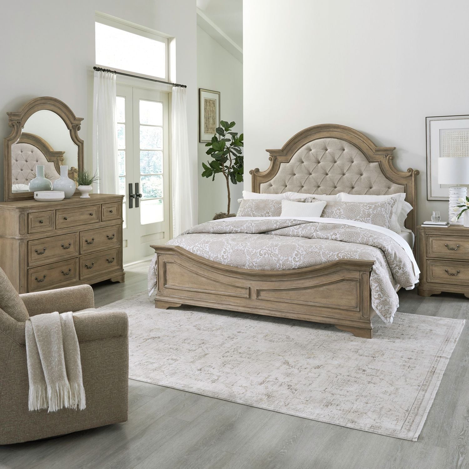 Magnolia Manor King Upholstered Bedroom Set - Rooms For Less Furniture Outlet
