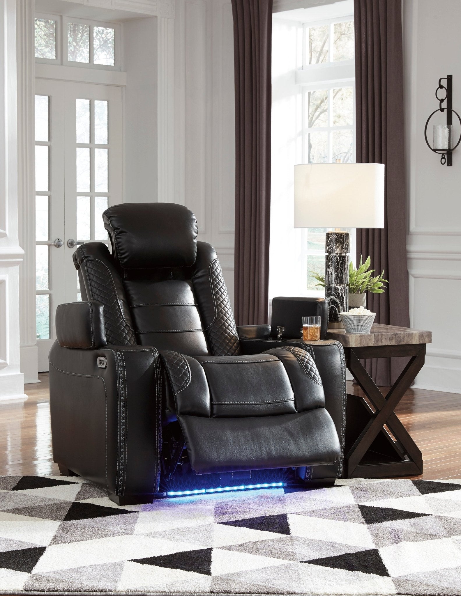 Party Time Black Power Recliner - Rooms For Less Furniture Outlet