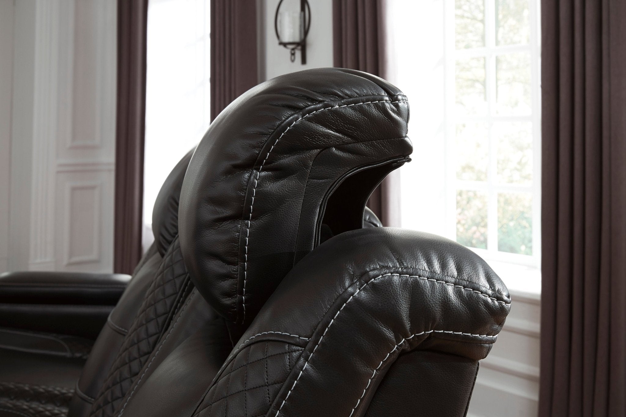Party Time Black Power Recliner - Rooms For Less Furniture Outlet