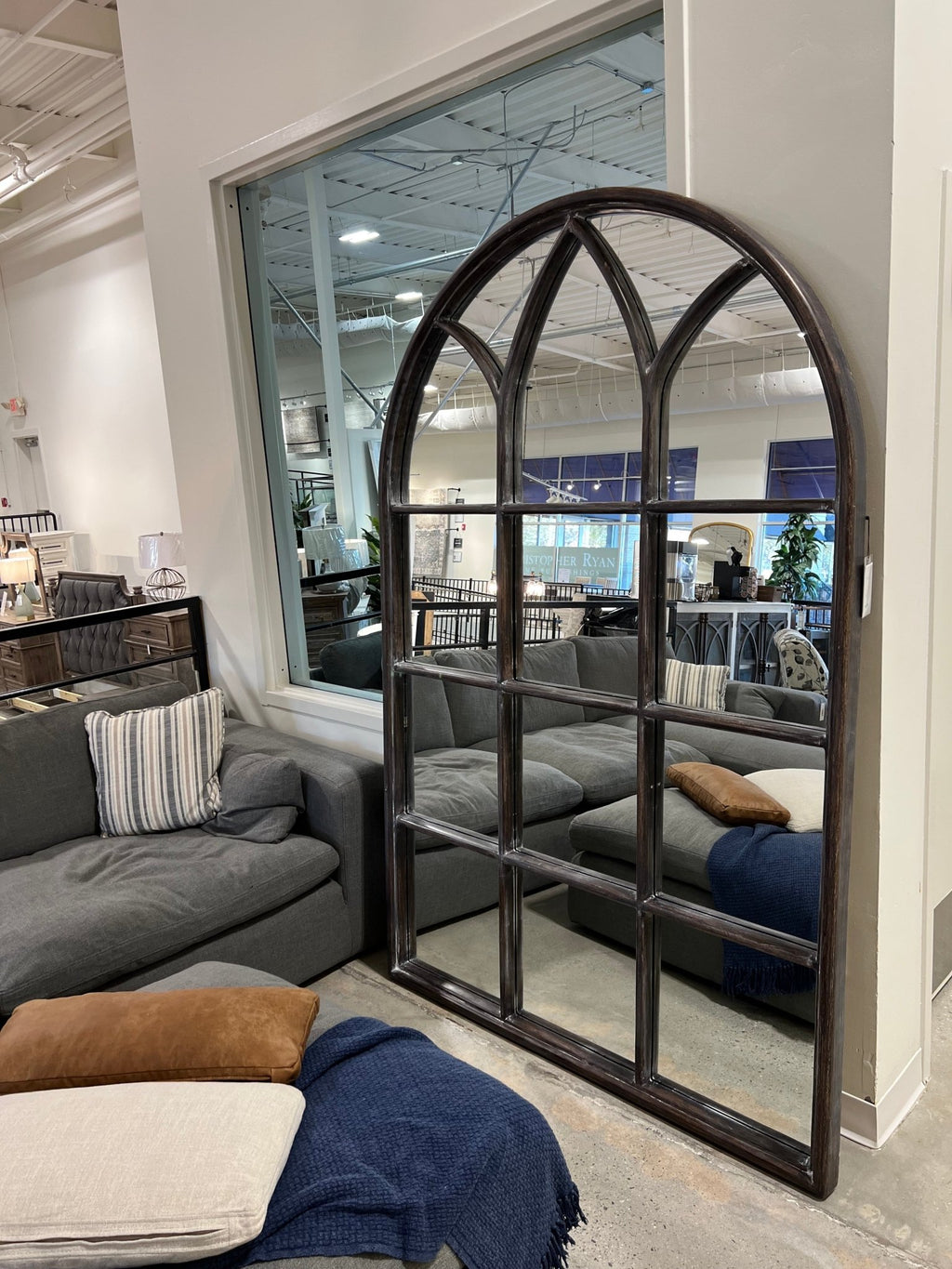 Pinole Floor Mirror 55X85H - Rooms For Less Furniture Outlet