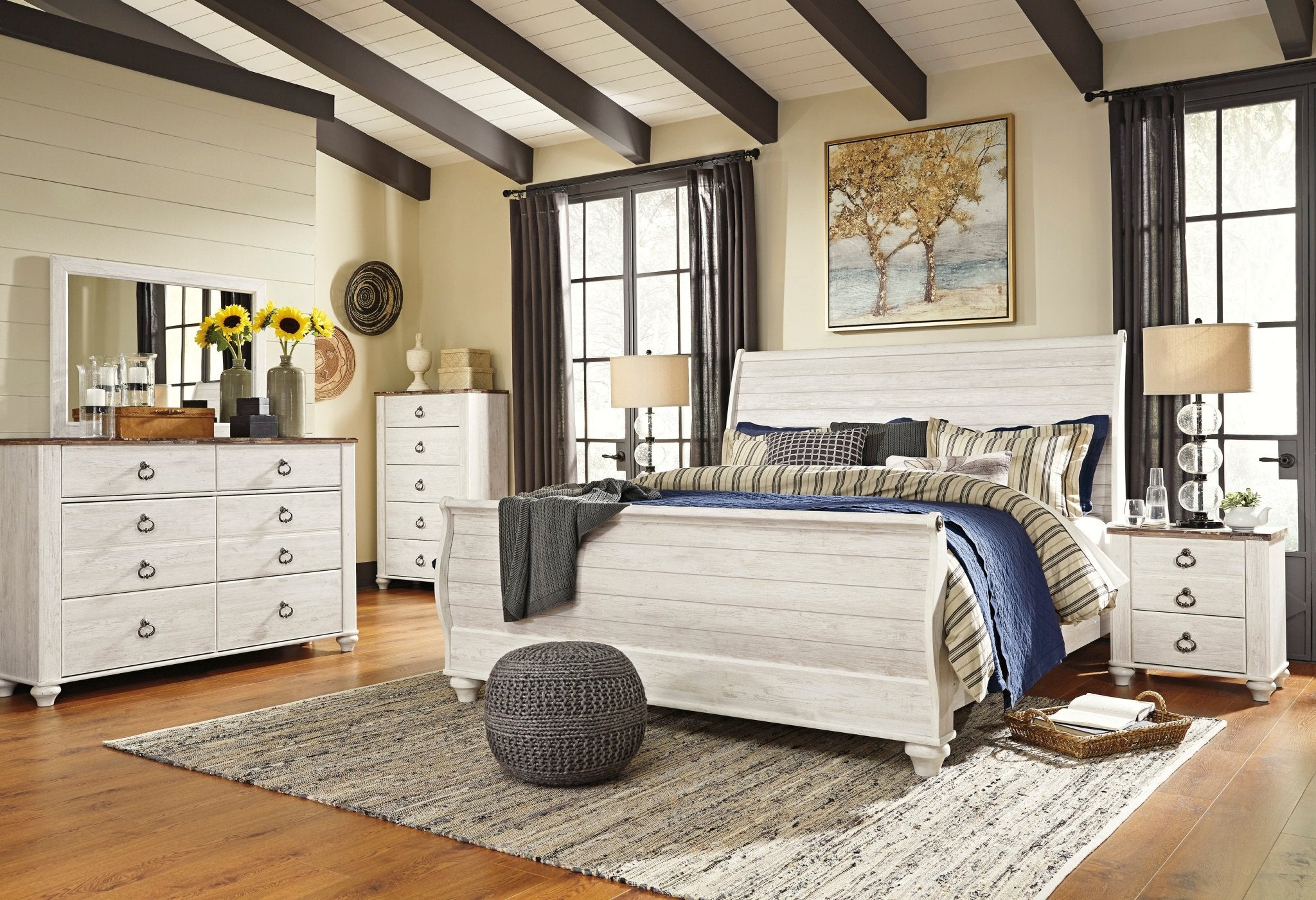 Willowton Queen Sleigh Bed, Dresser, Mirror and Nightstand - Rooms For Less Furniture Outlet